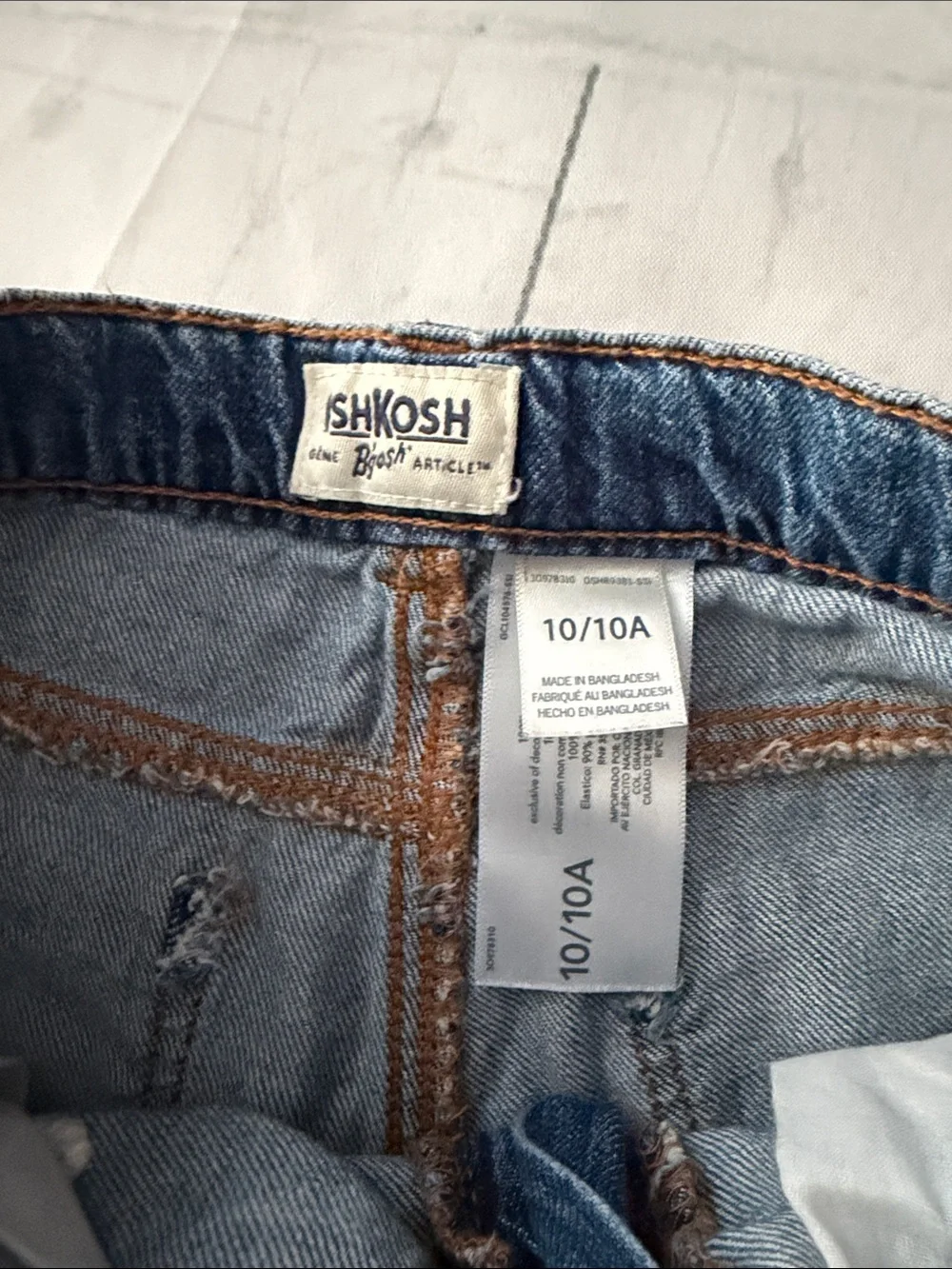 OshKosh B'gosh Blue Denim Daisy Embroidered Shorts